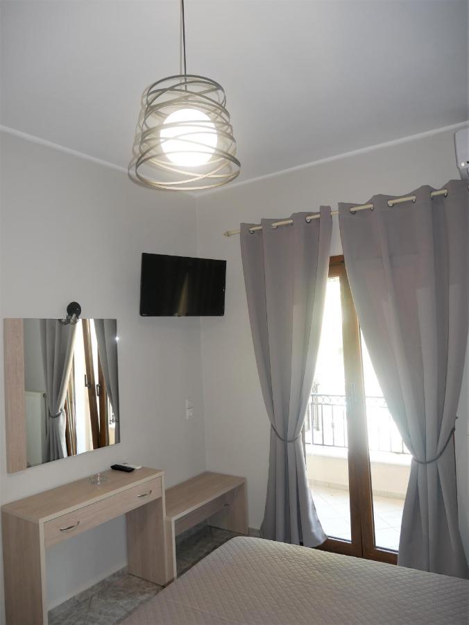 Sandra'S Studios Parga Exterior photo